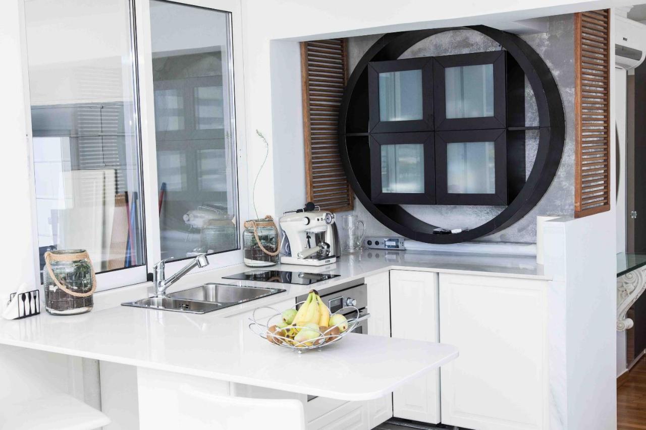 Gorgeous Penthouse With Private Jacuzzi And Amazing View! Apartment เอเธนส์ ภายนอก รูปภาพ