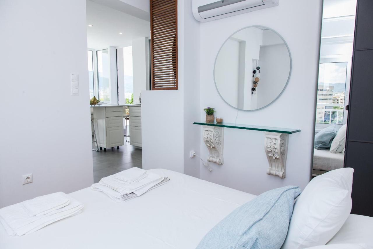 Gorgeous Penthouse With Private Jacuzzi And Amazing View! Apartment เอเธนส์ ภายนอก รูปภาพ