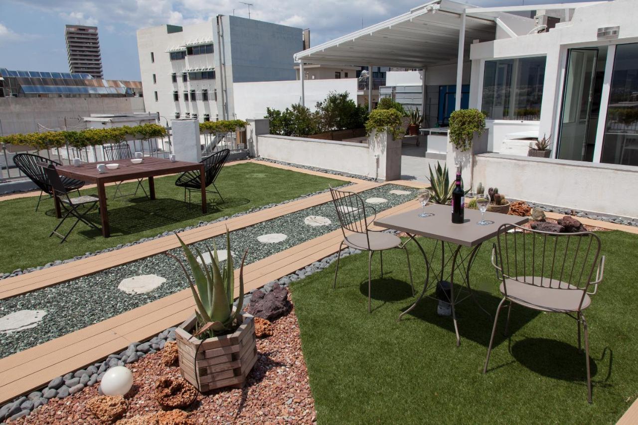 Gorgeous Penthouse With Private Jacuzzi And Amazing View! Apartment เอเธนส์ ภายนอก รูปภาพ